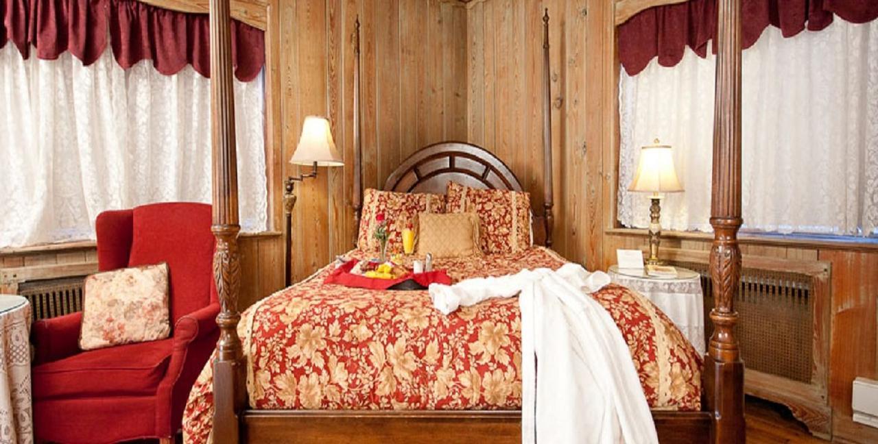 The French Manor Inn & Spa Newfoundland Экстерьер фото