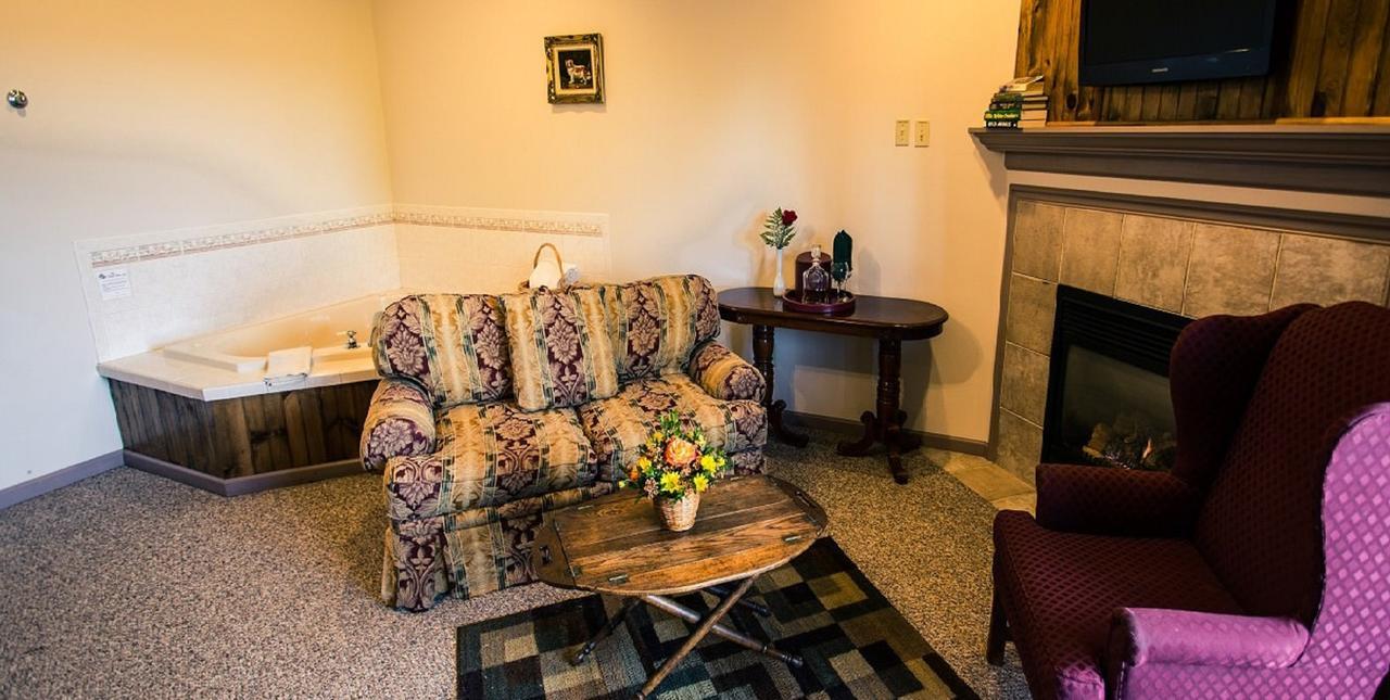 The French Manor Inn & Spa Newfoundland Экстерьер фото