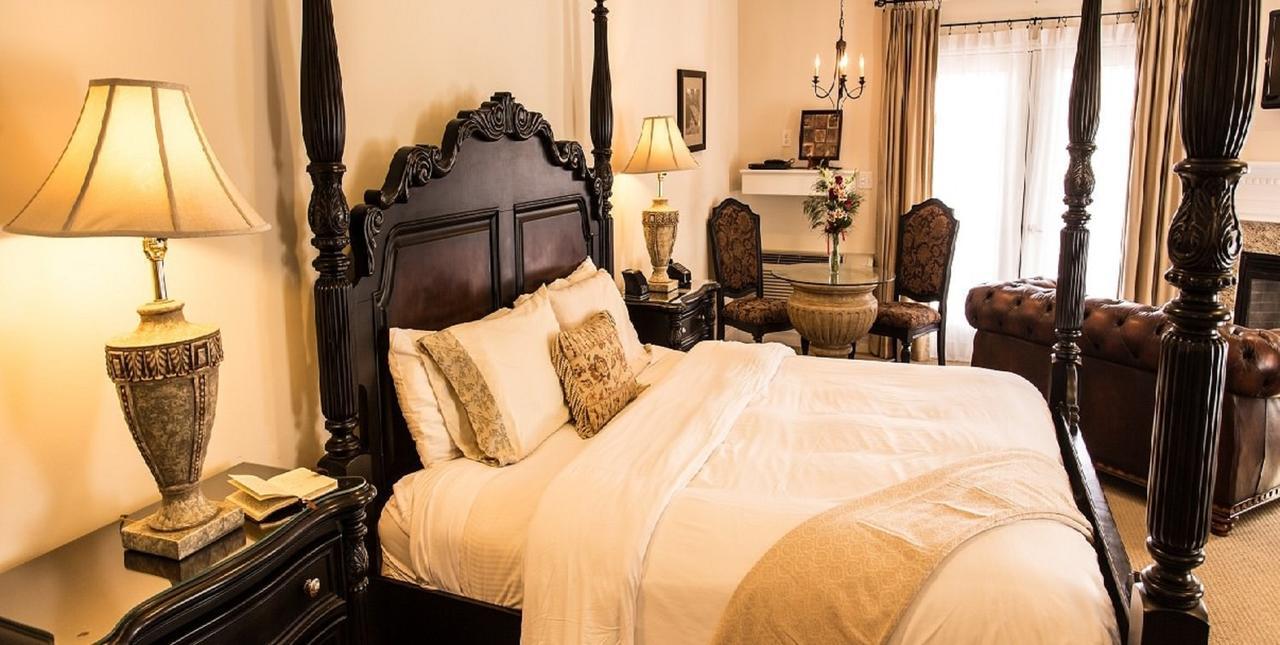 The French Manor Inn & Spa Newfoundland Экстерьер фото